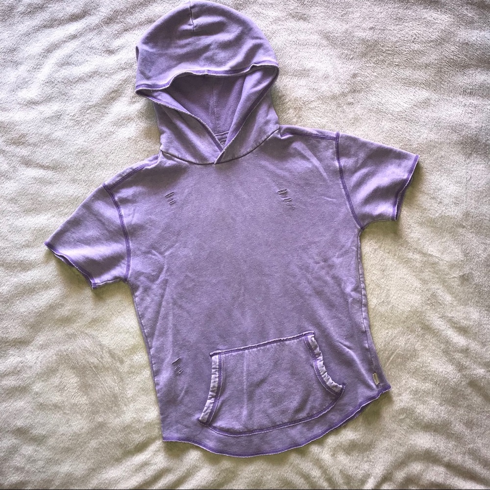 Short sleeve Hollister hoodie